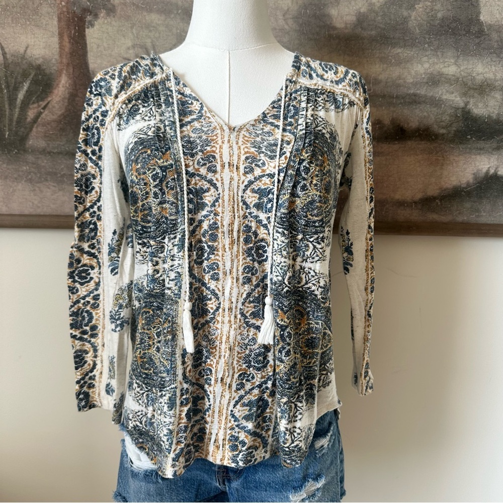 Lucky Brand Blue and Cream Patterned Blouse